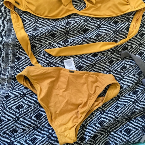 O’Neill bikini set - Picture 2 of 3